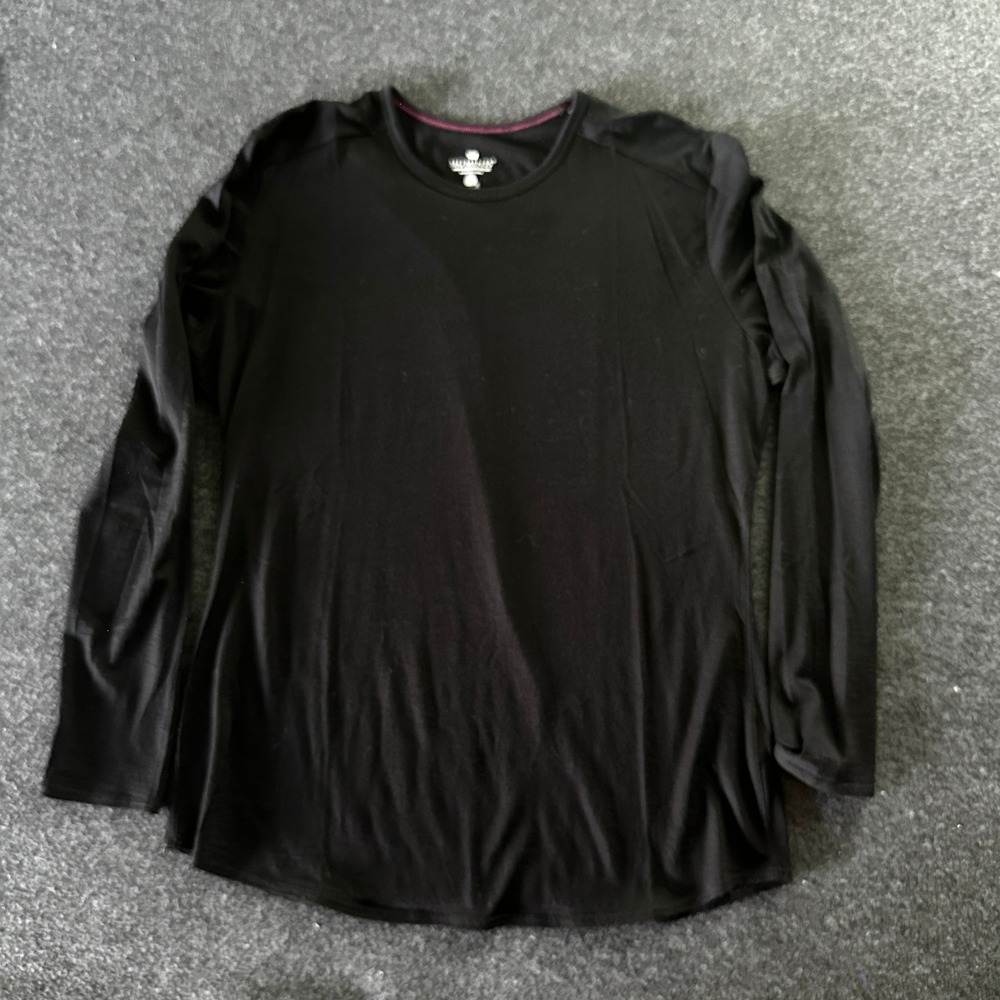 Segments 100% Merino Wool Long Sleeve Crewneck Top Black XL Base Layer